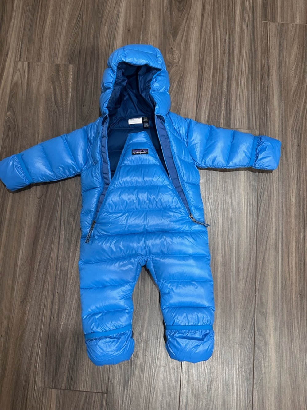 Patagonia Baby Down Bunting